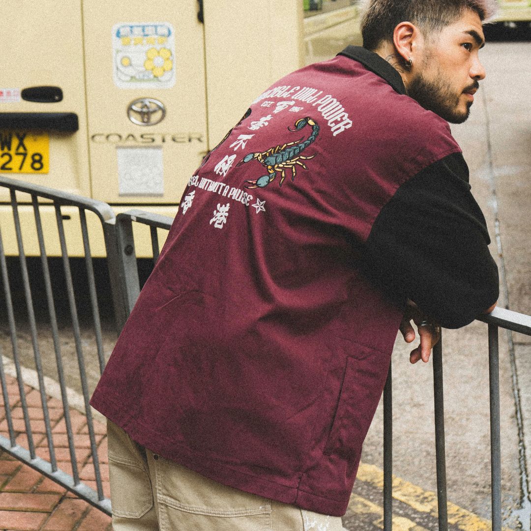 DUSTY INVINCIBLE EMB SHIRT