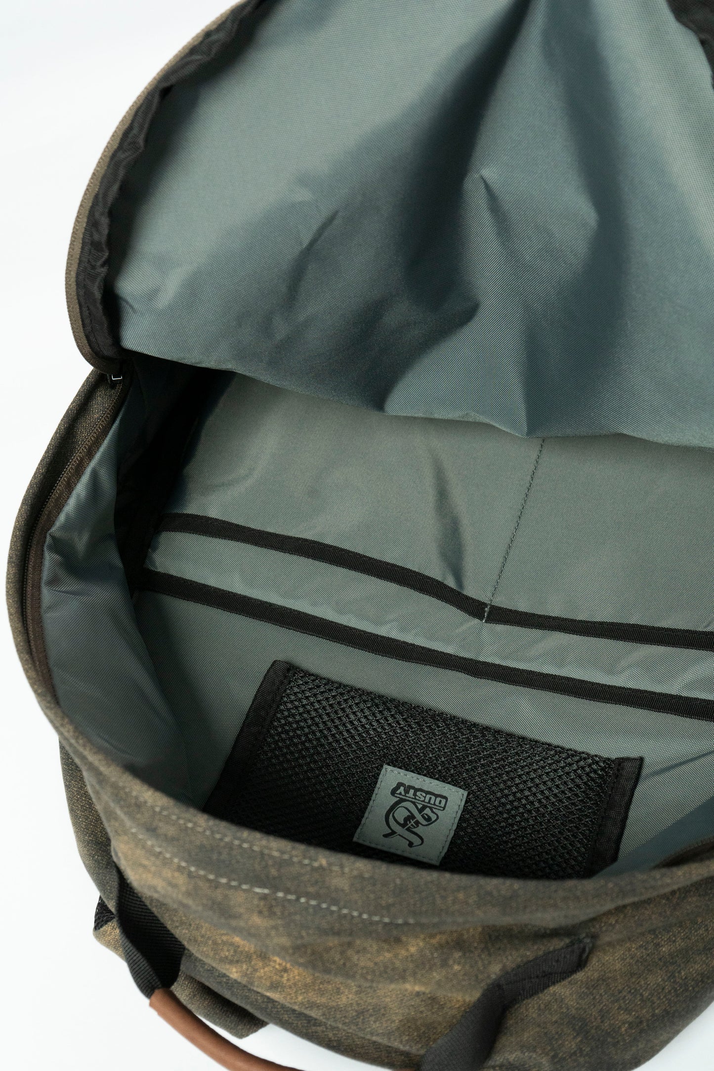 DUSTY WASHED BACKPACK