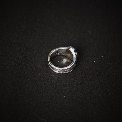 DUSTY CROWN RING
