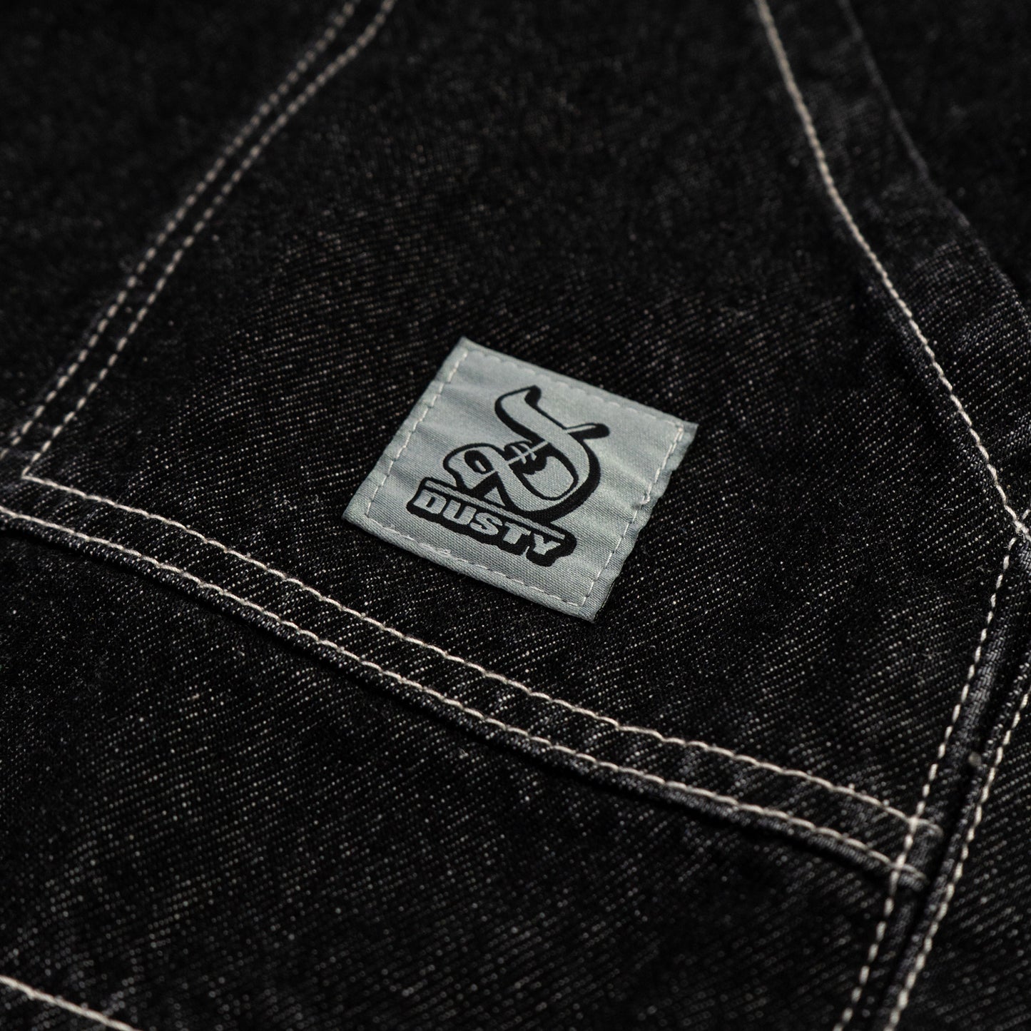 SAA1 CAN4 CROP PANTS