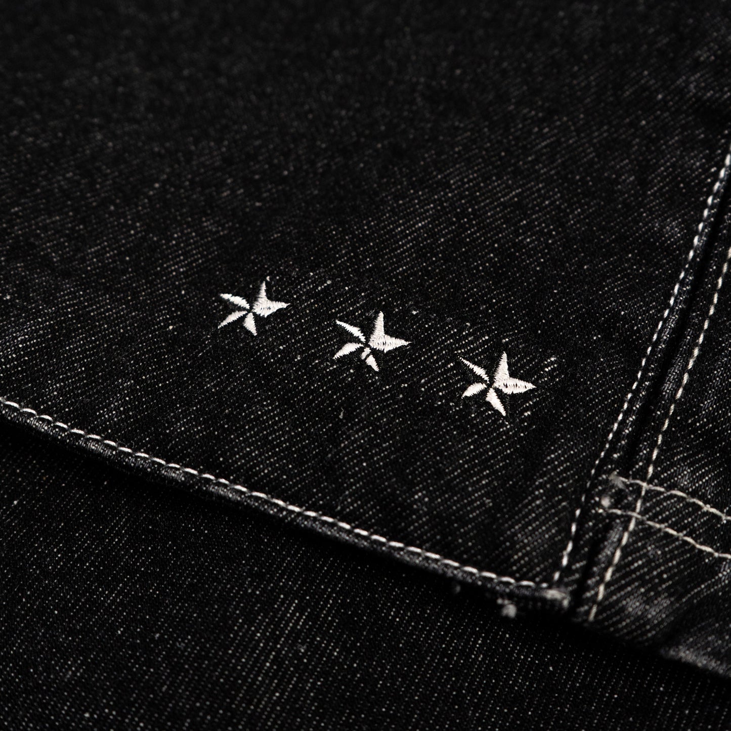 SAA1 CAN4 CROP PANTS