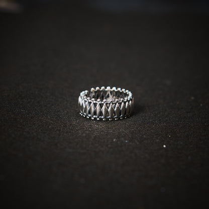 DUSTY PATTERN RING