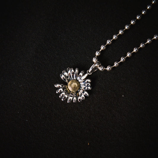 DUSTY SUNFLOWER LOCKET