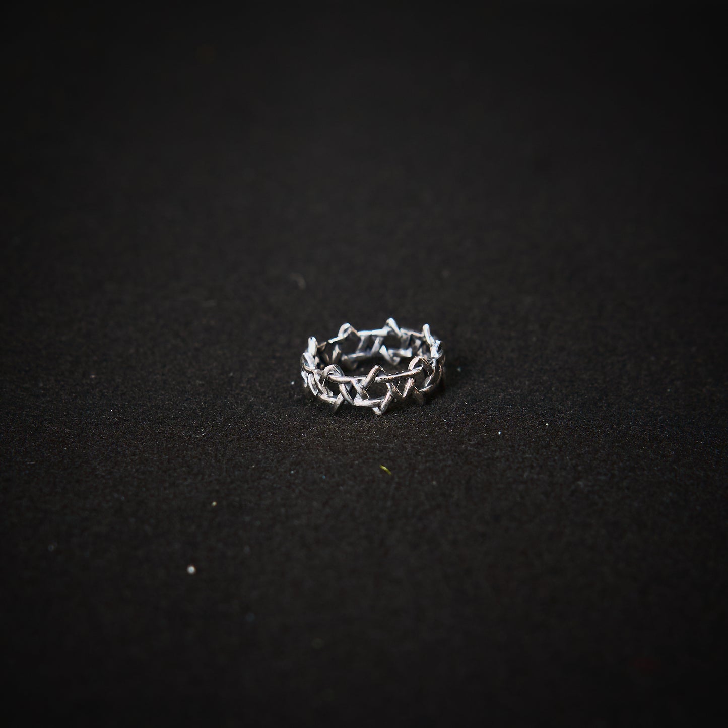 DUSTY THORNS RING